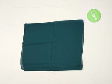 h: Scarf, Female, condition - Very good — 2