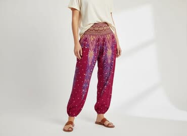 Брюки жіночі, розмір One size на lalafo.pl Брюки жіночі, розмір One size