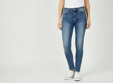 tanie jeansy rurki damskie: Jeansy damskie, rozmiar S — 5