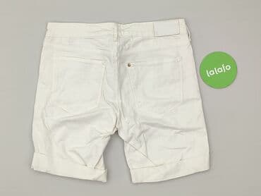 krótkie spodenki z ćwiekami: Szorty damskie, rozmiar S — 3