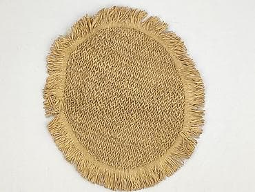 Шкатулки: Серветка 27 x 27, колір - Бежевий, стан - Дуже гарний — 1