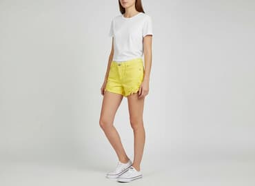 stradivarius spódniczko spodenki: Stradivarius, Shorts for women, size XS — 1