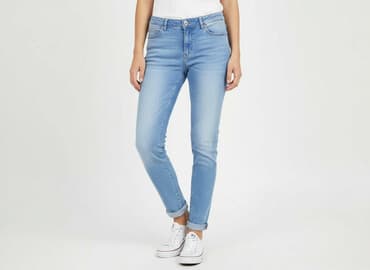 kurtka damska cropp: Cropp, Jeansy damskie, rozmiar M — 1