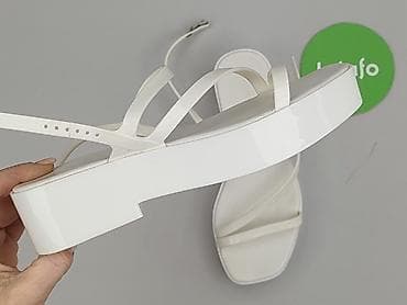 nike na platformie: Sandały damskie, rozmiar 37 — 5