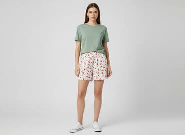 krótkie spodenki z kokardą: Pronto Moda, Szorty damskie, rozmiar M — 6