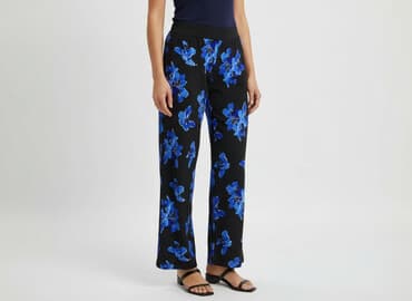 spodnie hello kitty szerokie: Spodnie materiałowe damskie, rozmiar S — 5