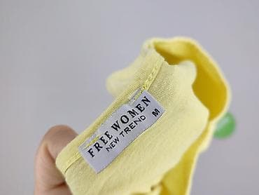 pull and bear bluzy: Футболка жіноча, розмір M — 4