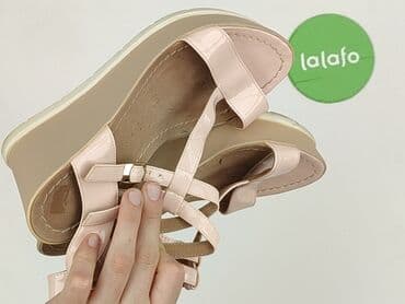 sandały koturna ccc: Sandals for women, size 37 — 7