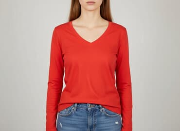 czerwona bluzki z dekoltem v: Cleve, T-shirt damski, rozmiar S — 1