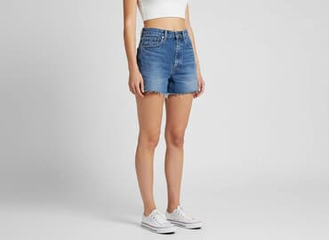 krótkie spodenki postrzępione: Szorty damskie, rozmiar XS — 6