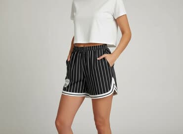 shein krótkie spodenki: Shein, Szorty damskie, rozmiar M — 6