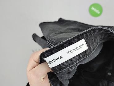 czarne cargo pull and bear: Bershka, Szorty damskie, rozmiar S — 4