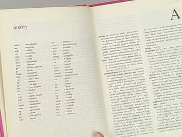 Książki: Książka, gatunek - Edukacyjna, stan - Dobry — 4