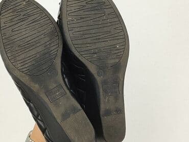 srebrne buty na słupku ccc: Flat shoes for women, size 37 — 7