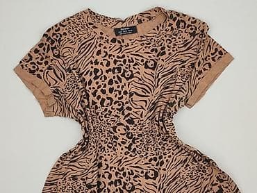 varlesca t shirty: Bershka, T-shirt damski, rozmiar S — 1