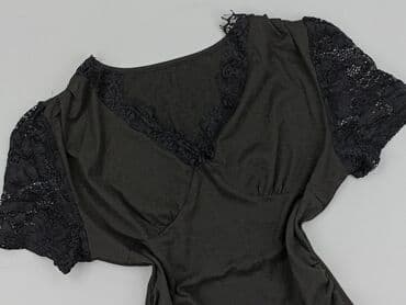 Ubrania damskie: T-shirt damski, rozmiar L — 1