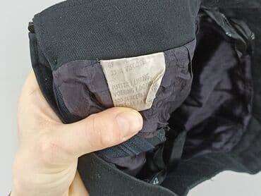 spódnice plisowane tiulowe czarne: Women`s skirt, size XL (EU 42) — 4