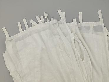 Białe zasłony z pętelkami do zawieszenia - Delikatna