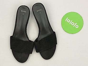 carrefour but: Bershka, Klapki damskie, rozmiar 39 — 2