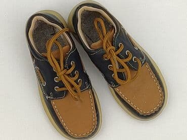 Sport shoes 28, Used