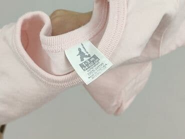 niemowlęce kombinezony: T-shirt, 1-3 months, condition - Very good — 5