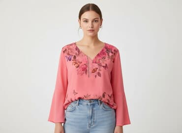 jaka bluzka do długiej plisowanej spódnicy: Жіноча блуза, розмір S на lalafo.pl — 1 jaka bluzka do długiej plisowanej spódnicy: Жіноча блуза, розмір S — 1