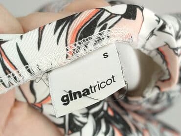 bluzki z kwiacistym wzorem: Gina Tricot, T-shirt damski, rozmiar S — 4