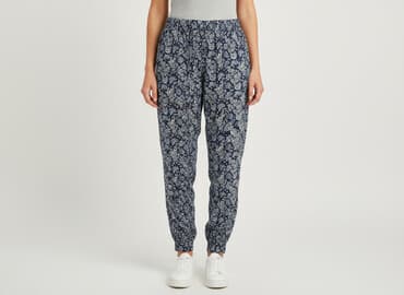 piżamy damskie hello kitty: Spodnie materiałowe damskie, rozmiar One size — 5