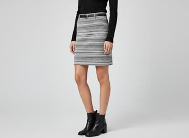 spódniczka pull and bear: PULL&BEAR, Spódnica damska, rozmiar S — 1