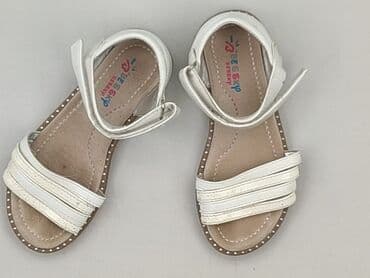 sandały zakryta pięta: Sandałki 29, Używany — 1