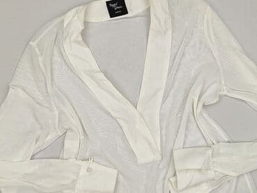 biała bluzka z dekoltem v: Women's blouse, size M — 2