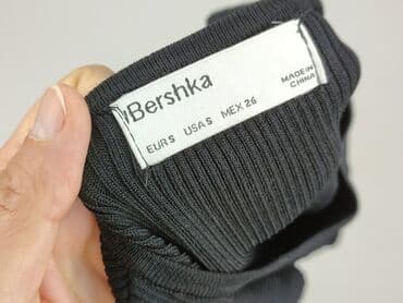karl lagerfeld t shirty: Bershka, T-shirt damski, rozmiar S — 4