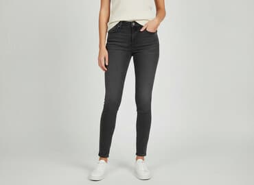 spodnie jeansowe damskie mohito: Mohito, Jeansy damskie, rozmiar 2XS — 6