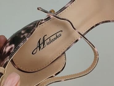 ccc srebrne sandały na obcasie: Sandały damskie, rozmiar 39 — 8