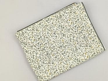 Zegary na ścianę: Pillowcase, 88 x 75, kolor - Kolorowy, stan - Idealny — 1