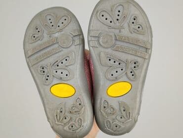 czerwone sandaly ccc: Slippers Befando, 21, Used — 6
