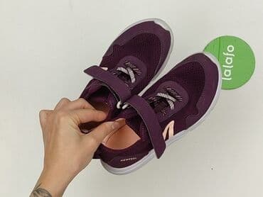 kurtka boucle z kapturem: Buty sportowe 34, Używany — 6