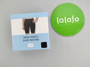 biala koszula i kolarki: Szorty damskie, rozmiar S — 2