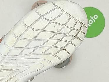 bluzki latynka: Buty sportowe 32, Używany — 5