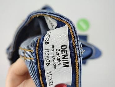 mom jeansy: Bershka, Jeansy damskie, rozmiar M — 4