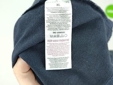 pull and bear bluzy: Beloved, Women`s T-shirt, size XL — 5