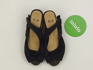 sukienka i sandały na koturnie: Sandały damskie, rozmiar 39 — 2