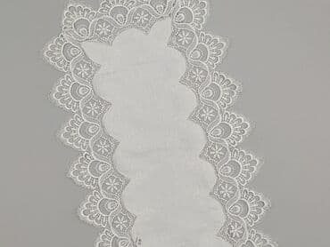 elegancka pościel: Serwetka 68 x 37, kolor - Biały, stan - Idealny — 1