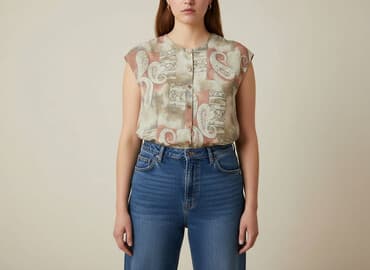 bluzki do plisowanej spódnicy: Bluzka damska, rozmiar 3XL — 5