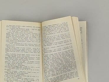 Książki: Książka, gatunek - Literatura faktu, stan - Bardzo dobry — 3