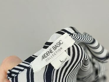 stradivarius crop top: Women`s top, L — 5