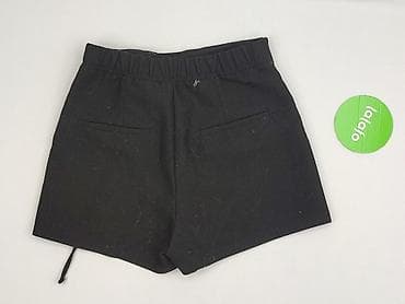 pull and bear cargo: Bershka, Шорти жіночі, розмір S — 3