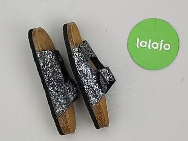 basic koszulka biala: Sandałki 31, Używany — 4