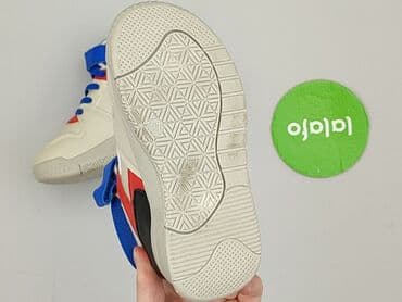 trampki feewear: Buty sportowe 27, Używany — 4