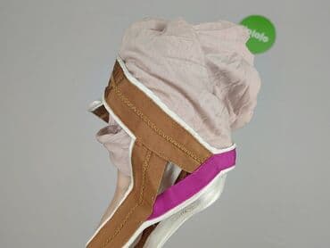 buty sizer: Schumacher, Топ жіночий, розмір S — 4